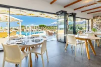Paradise Island Villas - breakfast