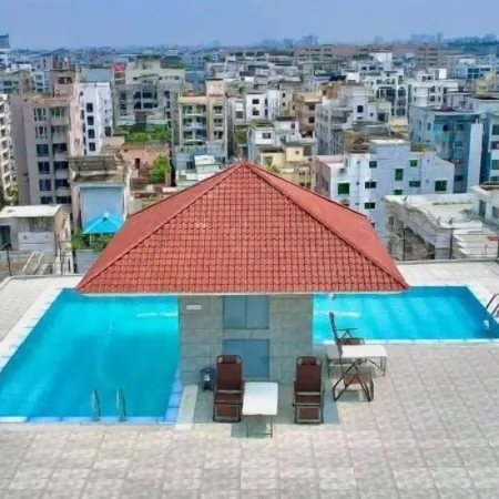 500sqft 7 Luxury Apartment for 4 people