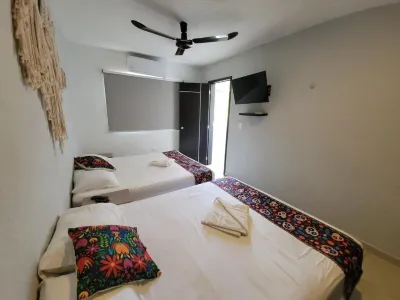 Saela Hotel Boutique Отели рядом с достопримечательностью «Парк Икскарет»