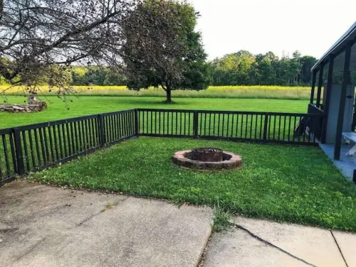 Kennerdell Country Retreat with seasonal inground pool Hotels in Venango County