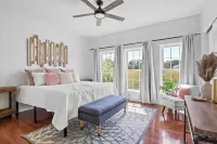 Beautiful and Secluded getaway on 10 acres