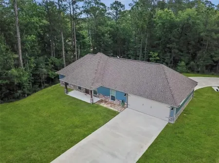 Beautiful lake home just minutes from Sam Rayburn, in Rayburn Country!