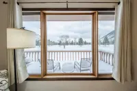 Glacier Vista Golf Getaway -  Holiday Villas