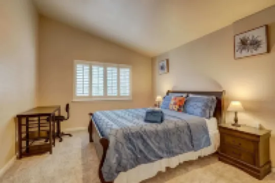 Sutter Trail Sparkles - Air Conditioned Large Family Home!