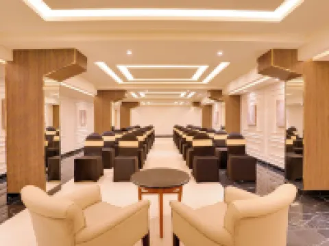 Lemon Tree Hotel Erode Hotels in Erode