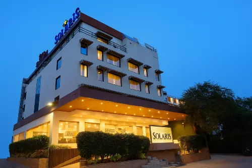 Solaris Hotel and Club