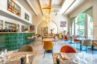 Hotel les Palmiers فنادق في سانت ماكسيم