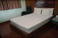 555 Resort - 2 tähden