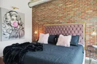 Dolly's Loft downtown Sevierville.