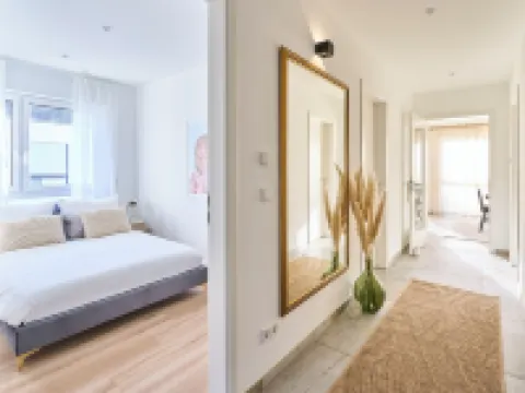 Bernstein Apartment #2 on the Goitzsche with direct lake view Hotels in Pouch