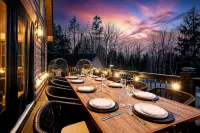 Adventure&Wellness ~Hot Tub ~Sauna ~Theater ~Boot Room ~15min to Sunday River