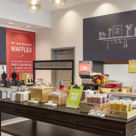 Hampton Inn & Suites by Hilton Kelowna Airport BC
