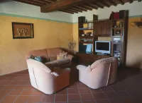 Guests of the Borgo - Tatiana House