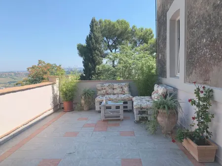 Villa San Martino is your peaceful nest in the countryside 3 km from Todi