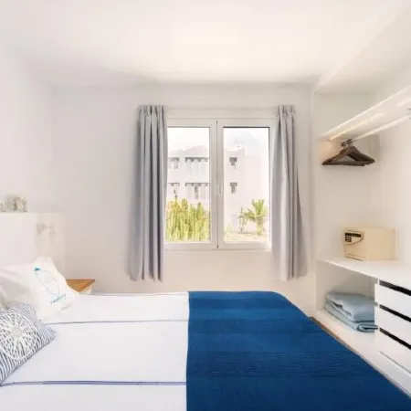 Neptuno Suites – Only Adults