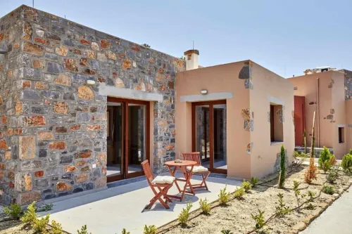 Romantische Villa mit Privatsphäre, Grosse Terrasse mit Aussicht