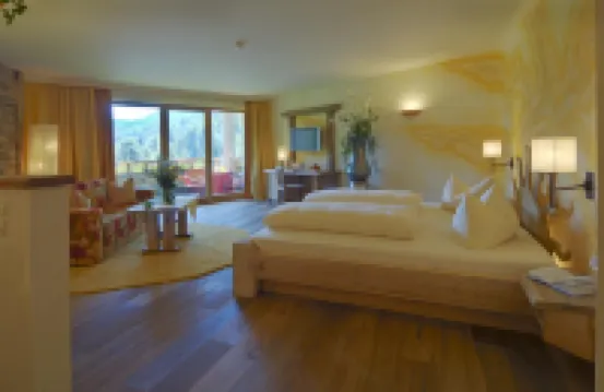 Feuriger Tatzlwurm のホテル