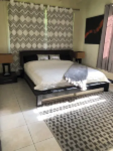 Cozy Island Coastal Home Hotels in 