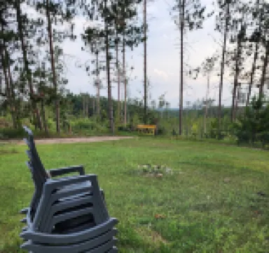 Cabin in Wooded Setting, Safe, Charming, Thumb Lake, Snowmobile, Icefish, Boyne