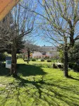 Charming country house, quiet garden with trees, near Lake Paladru Hotels in Valencogne