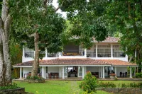 Villa Labugolla Hotels near Bathamuraya Mahipala Herath Public play ground