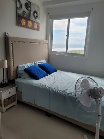 5TH FLR OCEANFRONT CONDO, PEACEFUL, AMAZING SUNSET, VIEW FROM EVERY ROOM, POOL