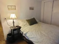 Charming 3-bedroom Trailer with WiFi, AC in lovely Angola