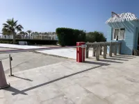 Elegant 4-Bedroom Beachfront Chalet with WiFi & AC in Beautiful Fouka Bay