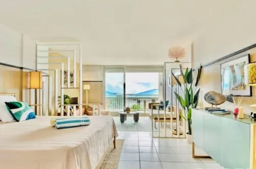 Mont Vernon Top Secret: Studio Chic sur la Plage! Magnifique et Grande Piscine!