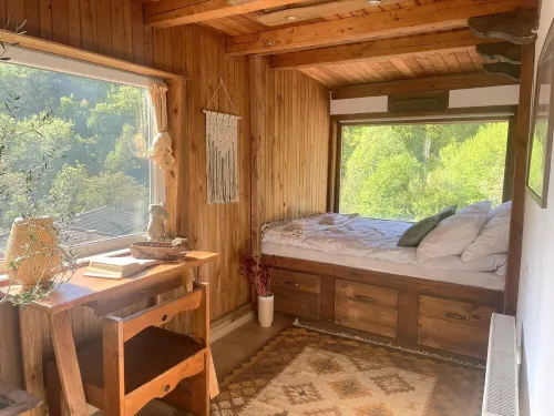 Balkans Serendipity - Artistic forest house - Wifi