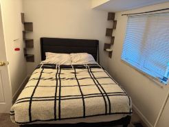 Cozy East Haven Home • Near Beach & Yale