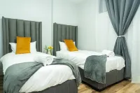 La Belle Luxury Suites Windhoek City Centre, 2 bedroom self-catering apartments. Hotels in 
