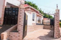 Blue Moon Apartment Budget Double Room