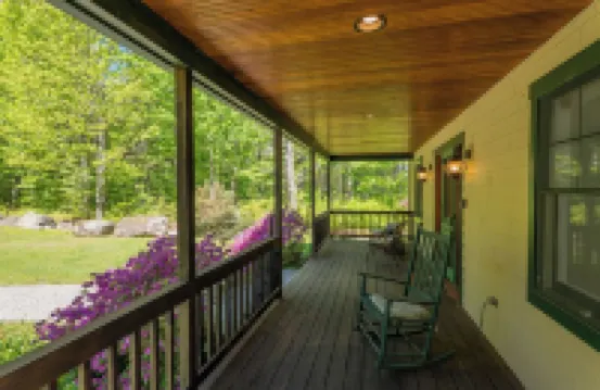 Spacious Lakehouse +Private Dock+Firepit+Kayaks