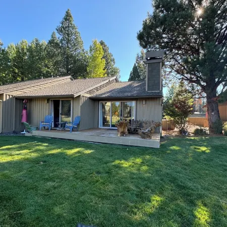 Quelah 107, Best View In Sunriver!