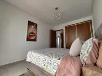 Light & Airy Family apartment with private pools & excellent local beaches