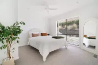 Rye Beach House - Sunset Views