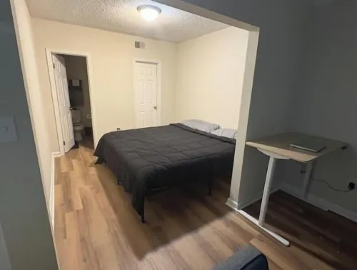 Downtown Getaway/Free Parking