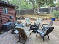 PINE RANCH: 2 Acres of Mountain Views, Elk Visits and Lots of Room for Everyone!