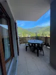 Charming Apartment Facing the Mountains - Close to the Town Center