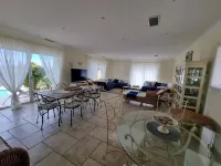 Antibes, Villa Avec Belle Piscine, Jacuzzi 3 Chambres Parkings