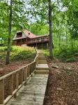 3-bedroom 2.5 bath lake house in wonderful Drasco with AC, WiFi. Enjoy your stay