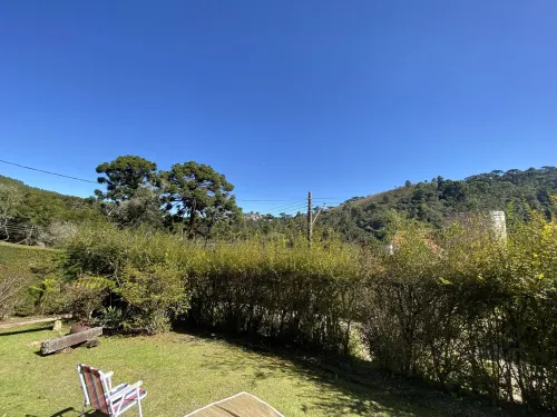 Retiro na Montanha com Muita Natureza e Arte!