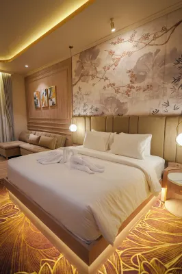 Whistler Garden Hotel Hotell i East Kosambi