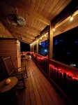 CharMing 2-BeD CoZy CaBin w-WiFi, AC & FiRe PlaCe, CenTraL to 3 LoCal MTN.Towns