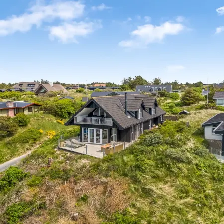 "Skamhals" - 700m from the Sea