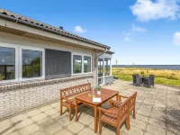 "Bibbi" - 20m to the Fjord