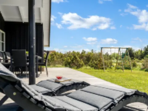 "Ljupco" - 950m from the sea Hoteles en Saltum