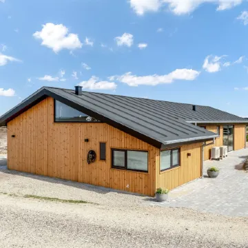 "Helga" - 650m from the Sea