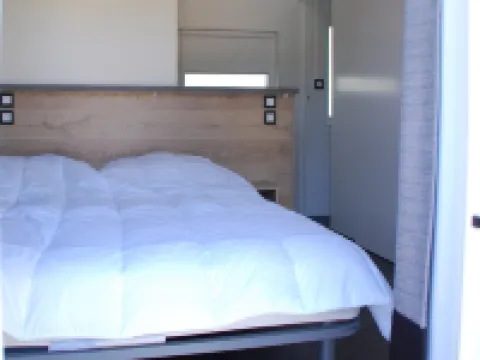 シャレー イン バールセ ヘイ ウィズ モダン コンフォーツ トゥルンホウトのホテル